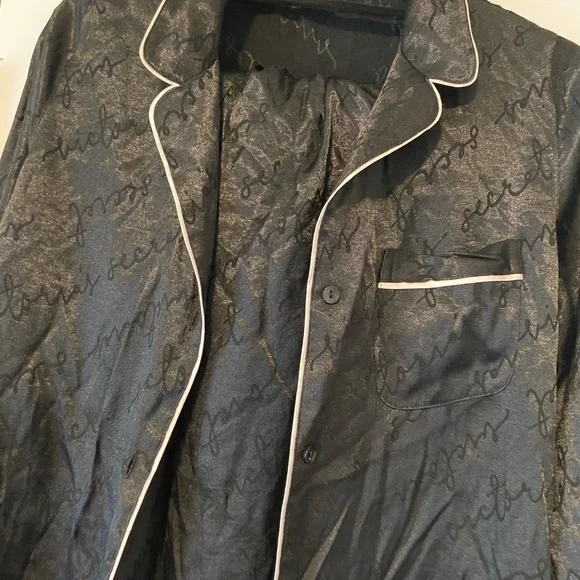 Victoria’s Secret satin pajamas. Small top. Medium bottoms. - Picture 4 of 10